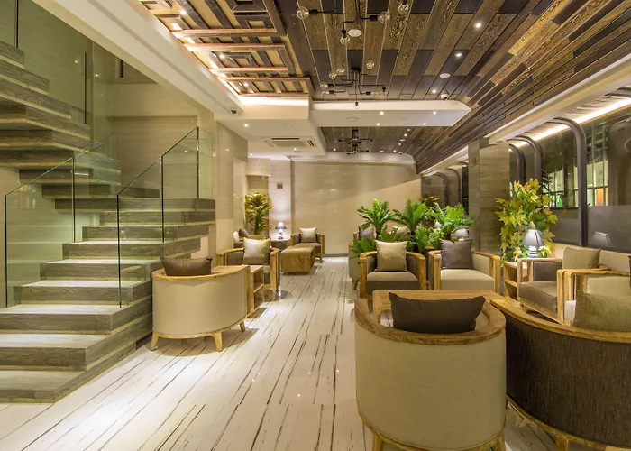 Samann GrandAirport Hotel